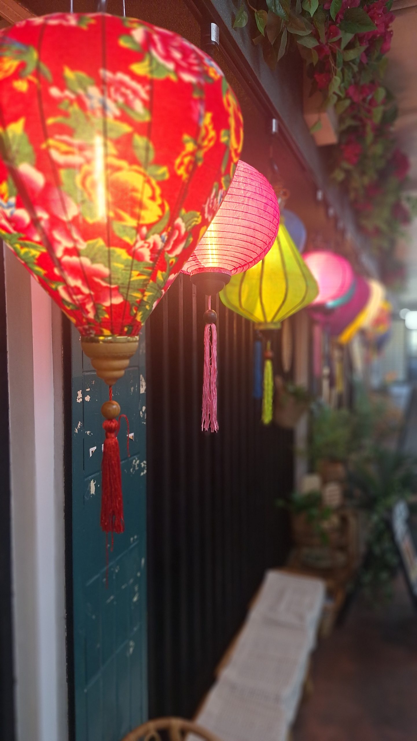 ふぉーの店枚方店へようこそ！
